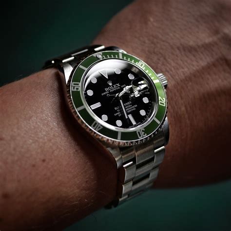 rolex submariner 16610v|rolex submariner 16610 review.